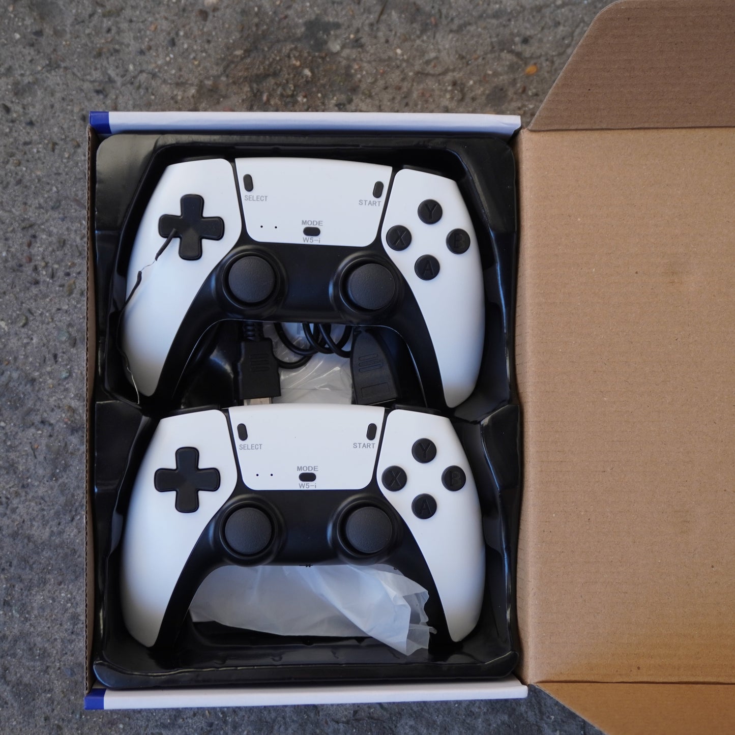 CONSOLA DE VIDEOJUEGOS M15 TIPO PLAYSTATION