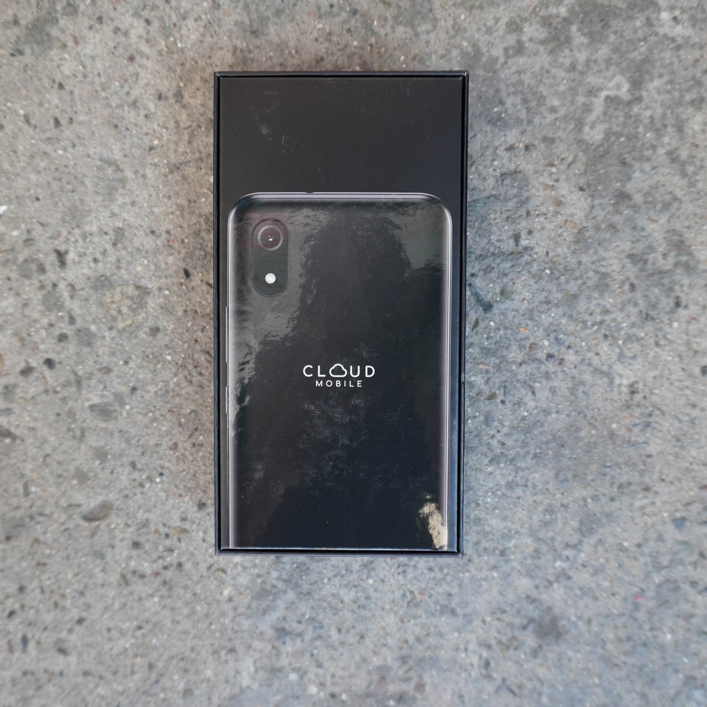 Cloud mobile - Stratus C8 Smartphone 3GB RAM. (Desbloqueado de fabrica)