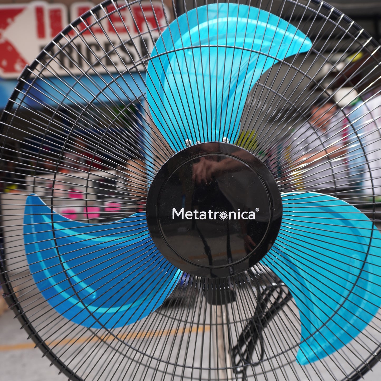 METATRONICA - VENTILADOR CON ASPAS DE METAL 18 PULGAS (40 PIEZAS)